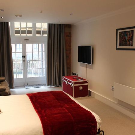 Waters Edge At Cocoa Suites York Zewnętrze zdjęcie